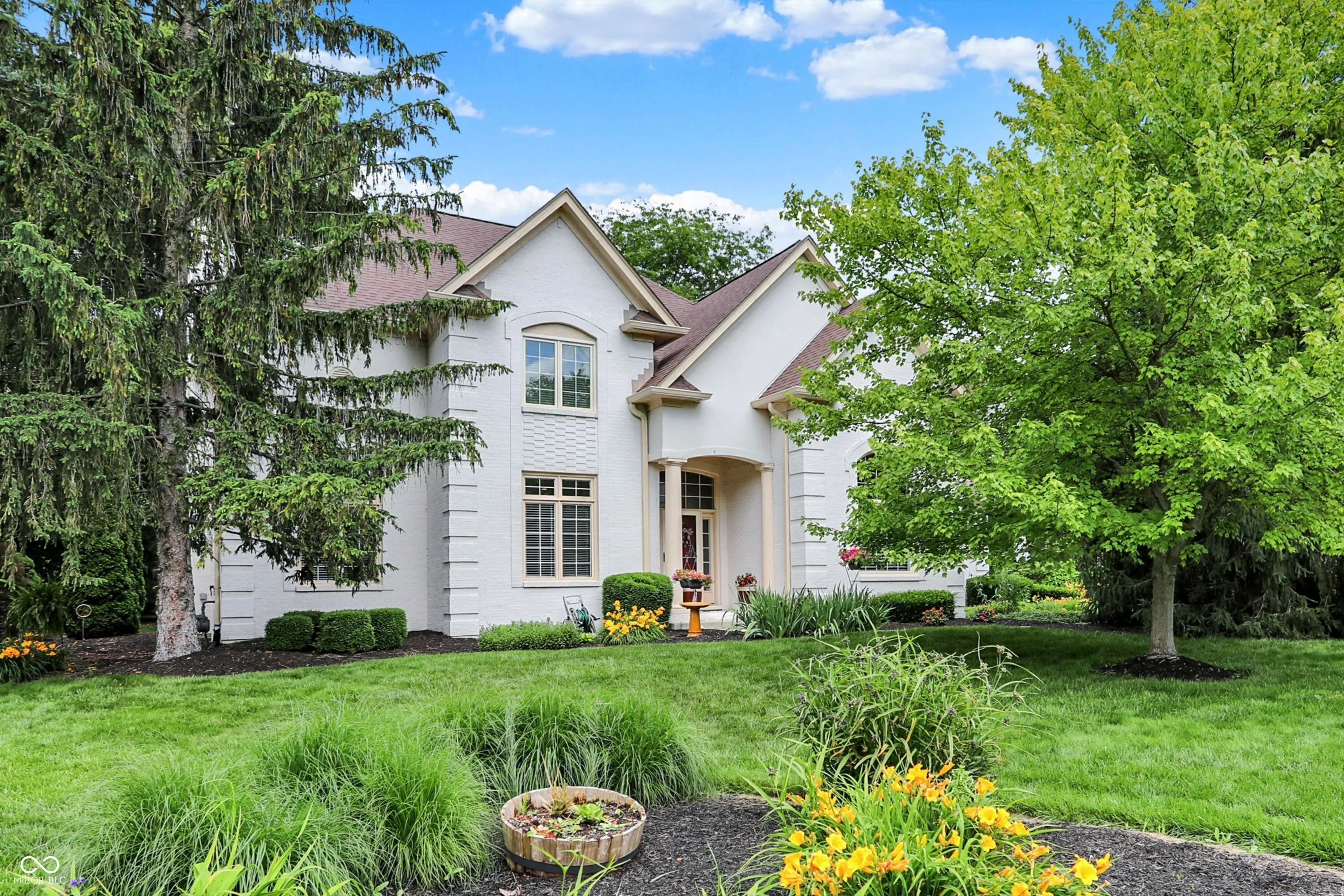 Fishers, Indiana 46037, United States, 4 Bedrooms Bedrooms, ,4 BathroomsBathrooms,Residential,Pending,155363