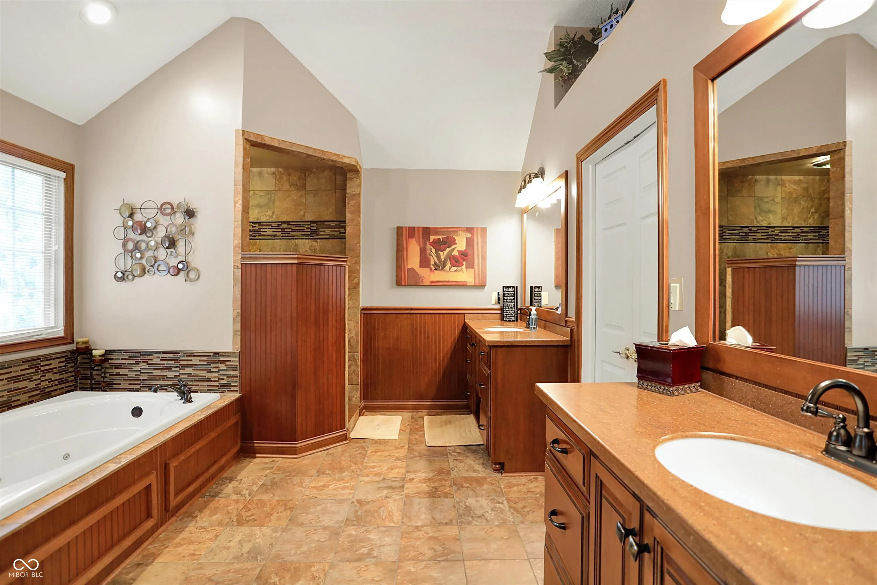 Fishers, Indiana 46037, United States, 4 Bedrooms Bedrooms, ,4 BathroomsBathrooms,Residential,Pending,155363