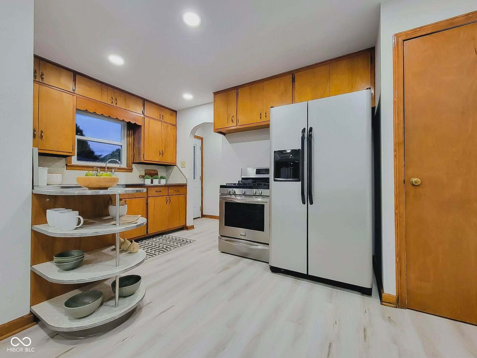 331 N 14th Avenue