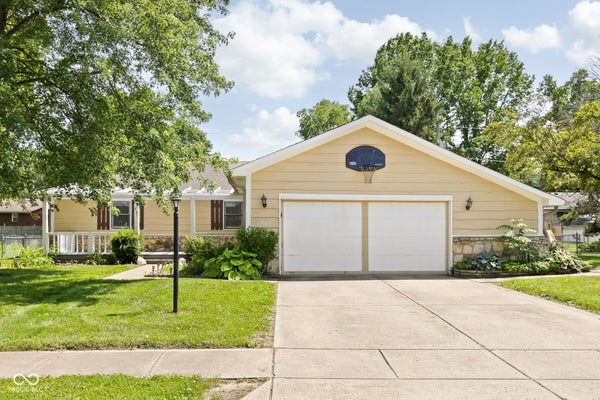 721 PIONEER DR, INDIANAPOLIS, IN 46217 - Image a1801906ea368b2a6ea1ed57476b2caa/2970228370