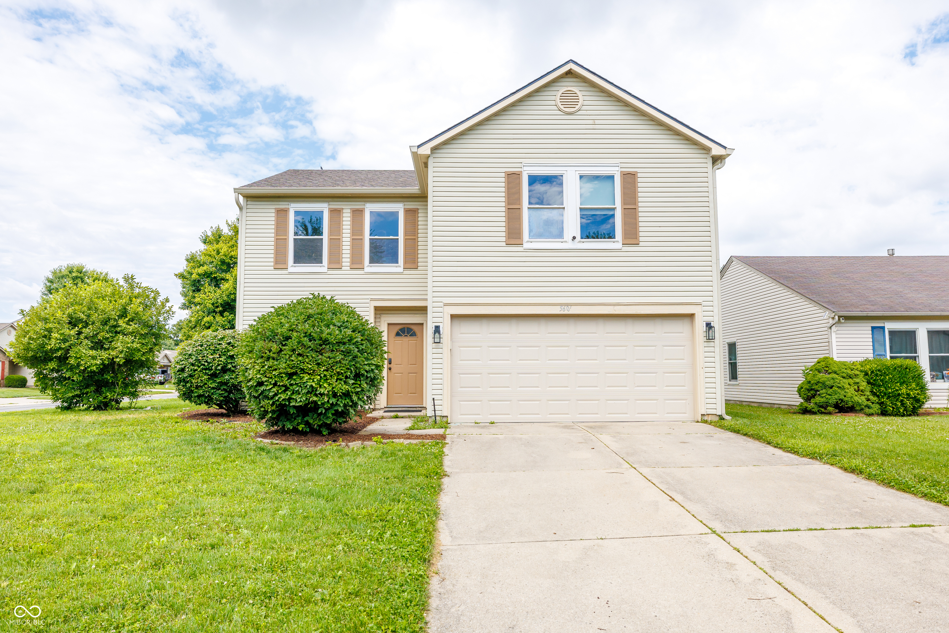 Photo 1 of 82 — 5606 N Plymouth Court, McCordsville, IN 46055