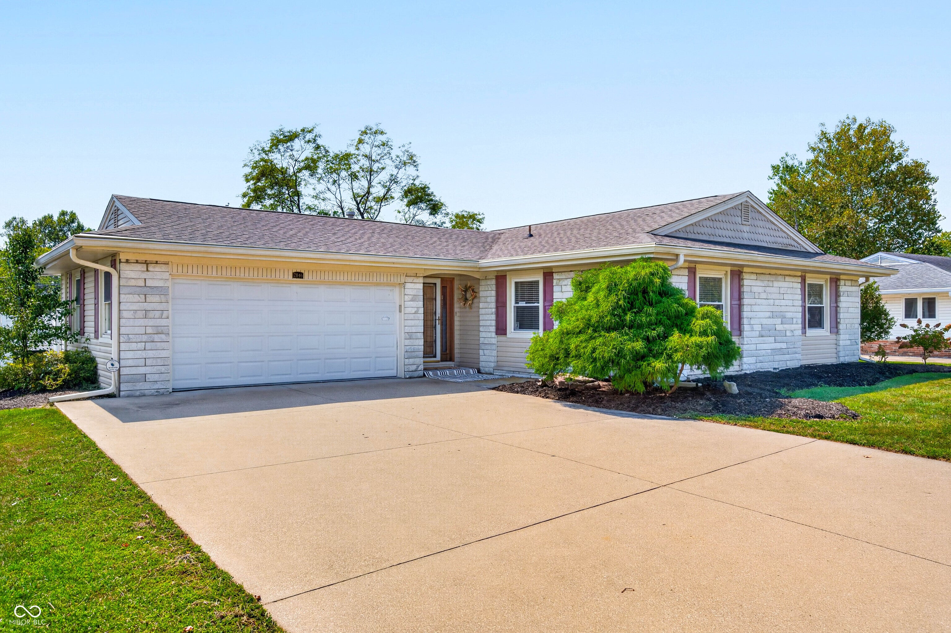2846 Hillside Drive