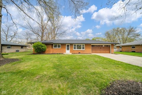 Photo of 916 Slack Drive, Anderson, IN 46013 (MLS # 22094464)