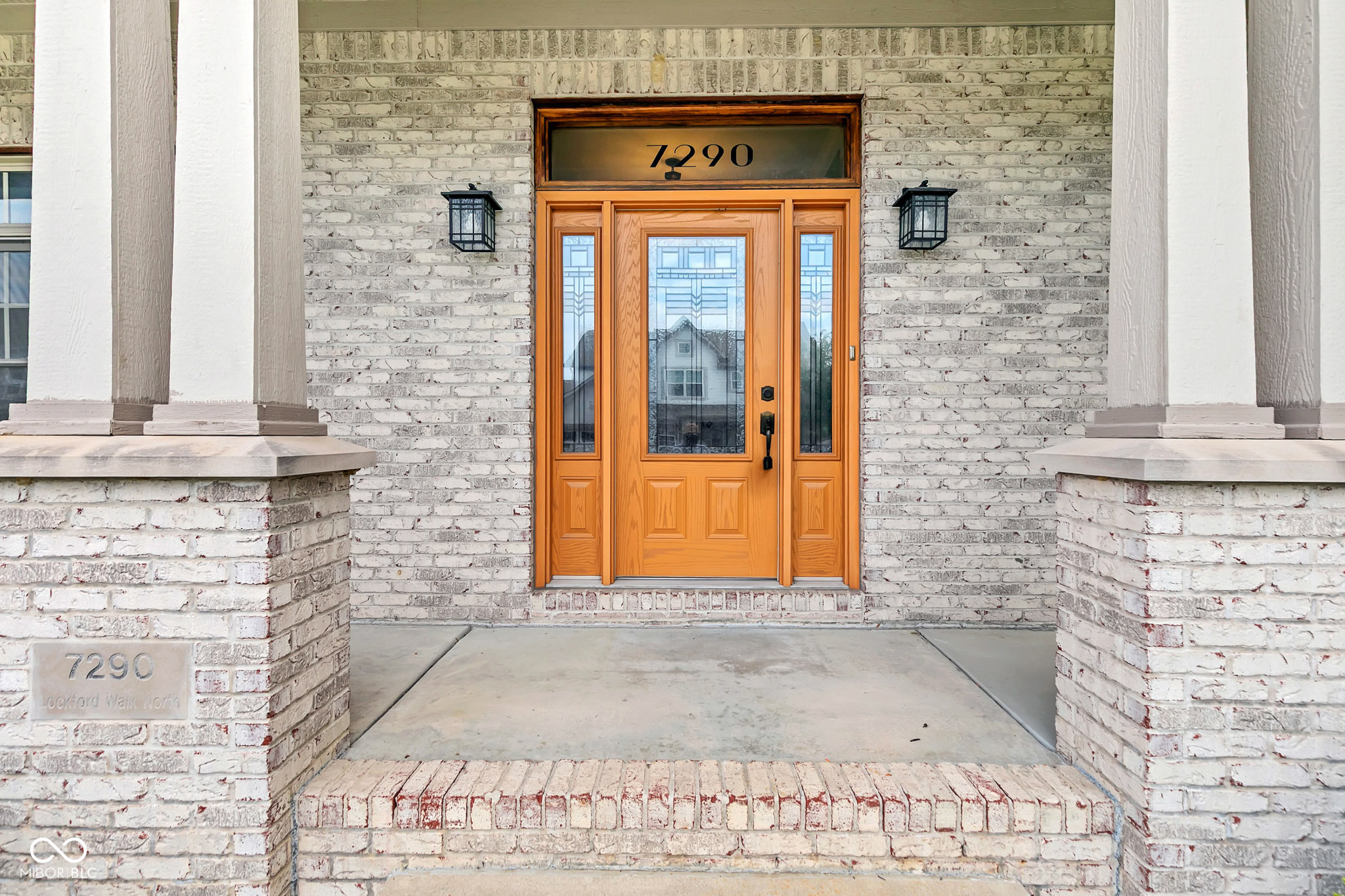 7290 Lockford N