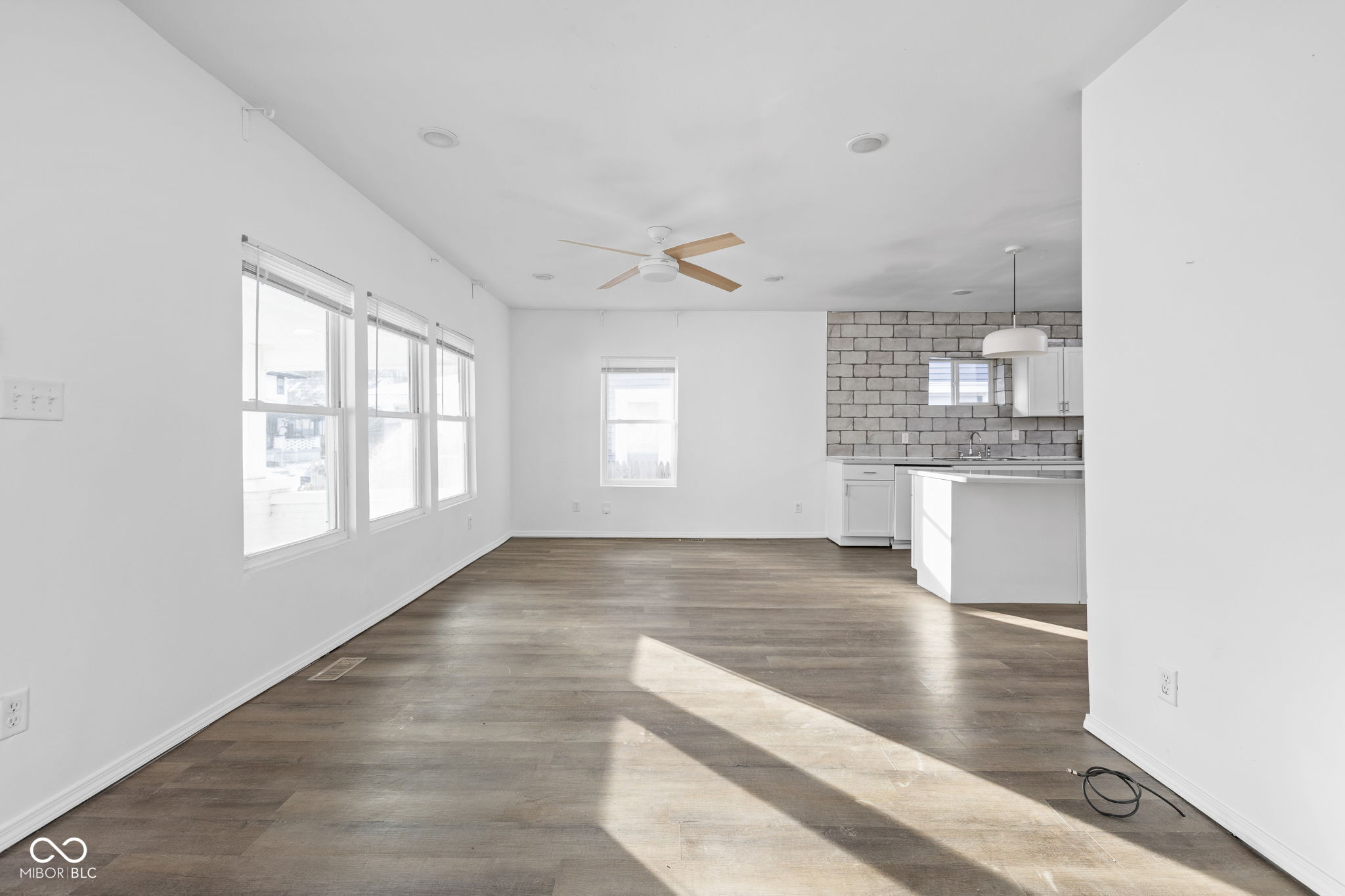 544 N Dearborn Street