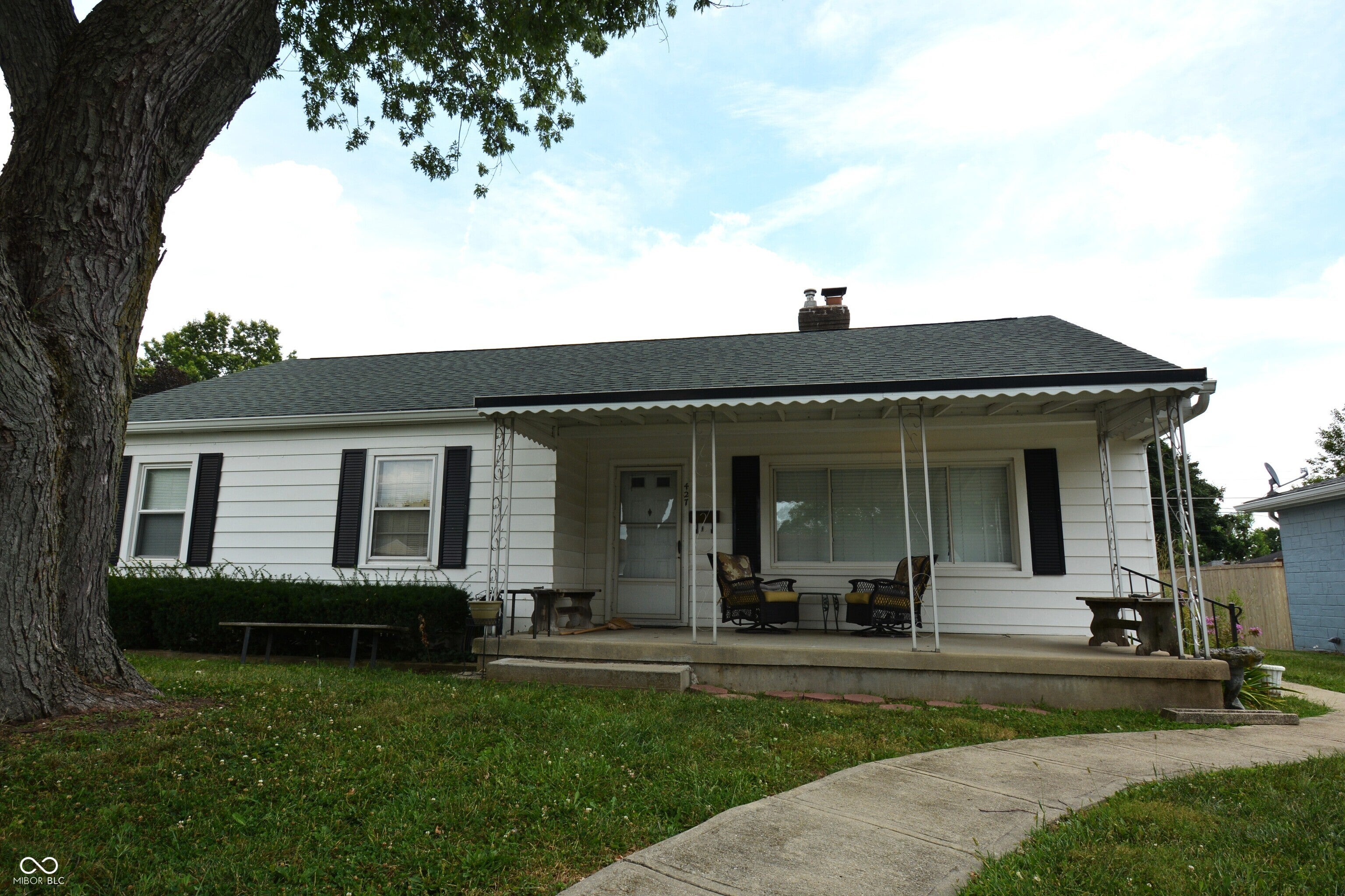 427 Raines