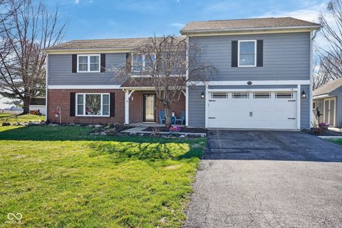 Photo of 19910 State Road 37 N, Noblesville, IN 46060 (MLS # 22090162)