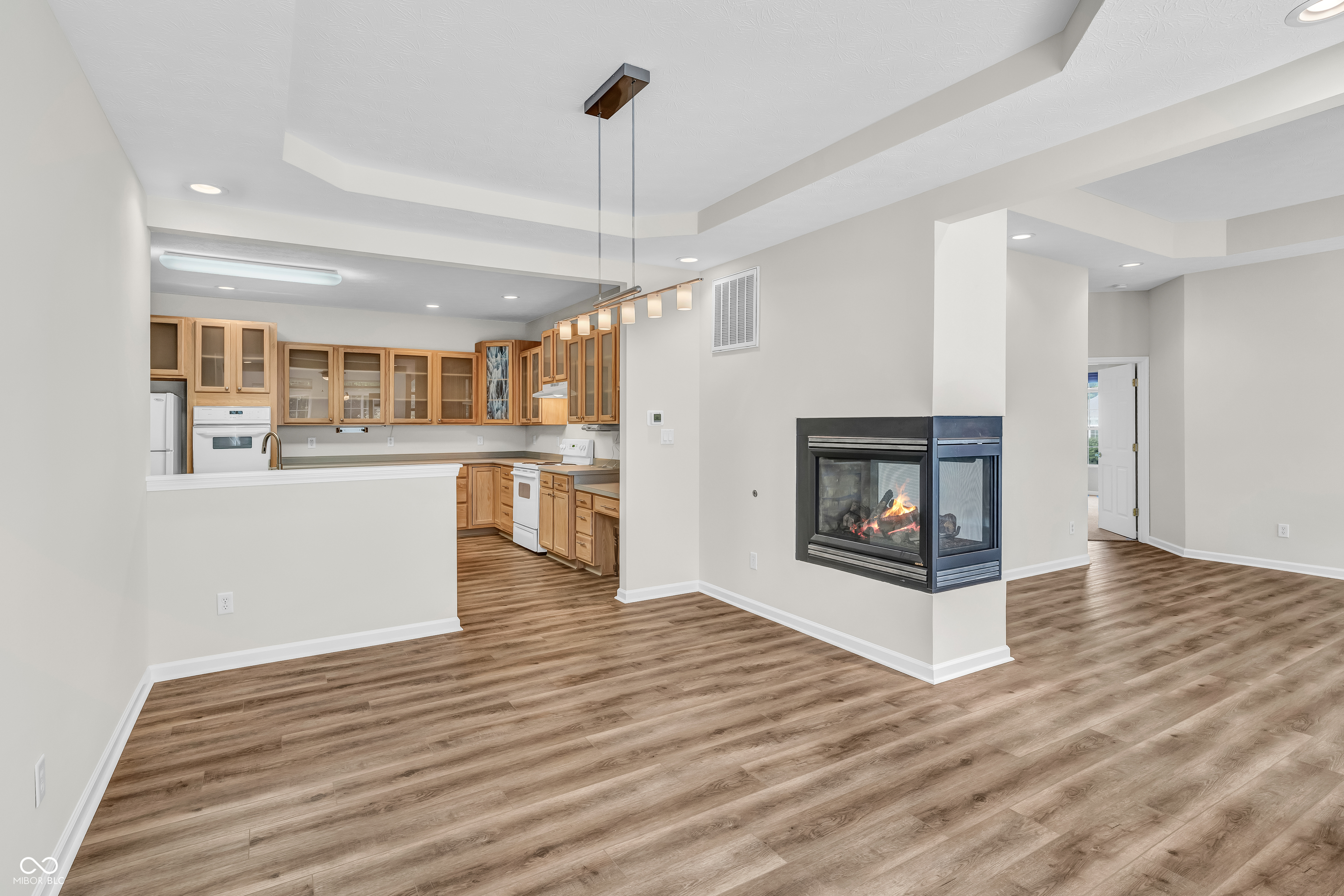 6605 Avila Way