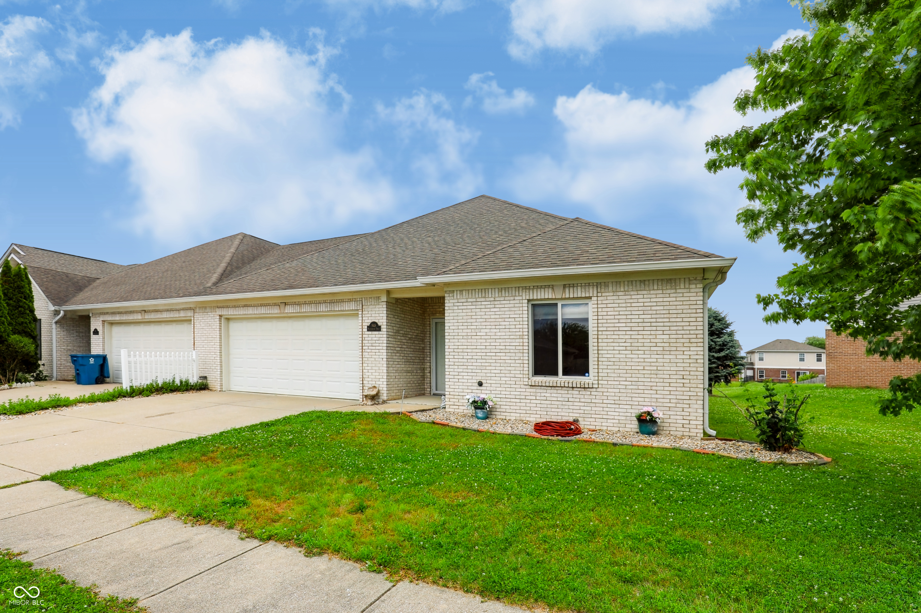 848 Hildebrand Drive
