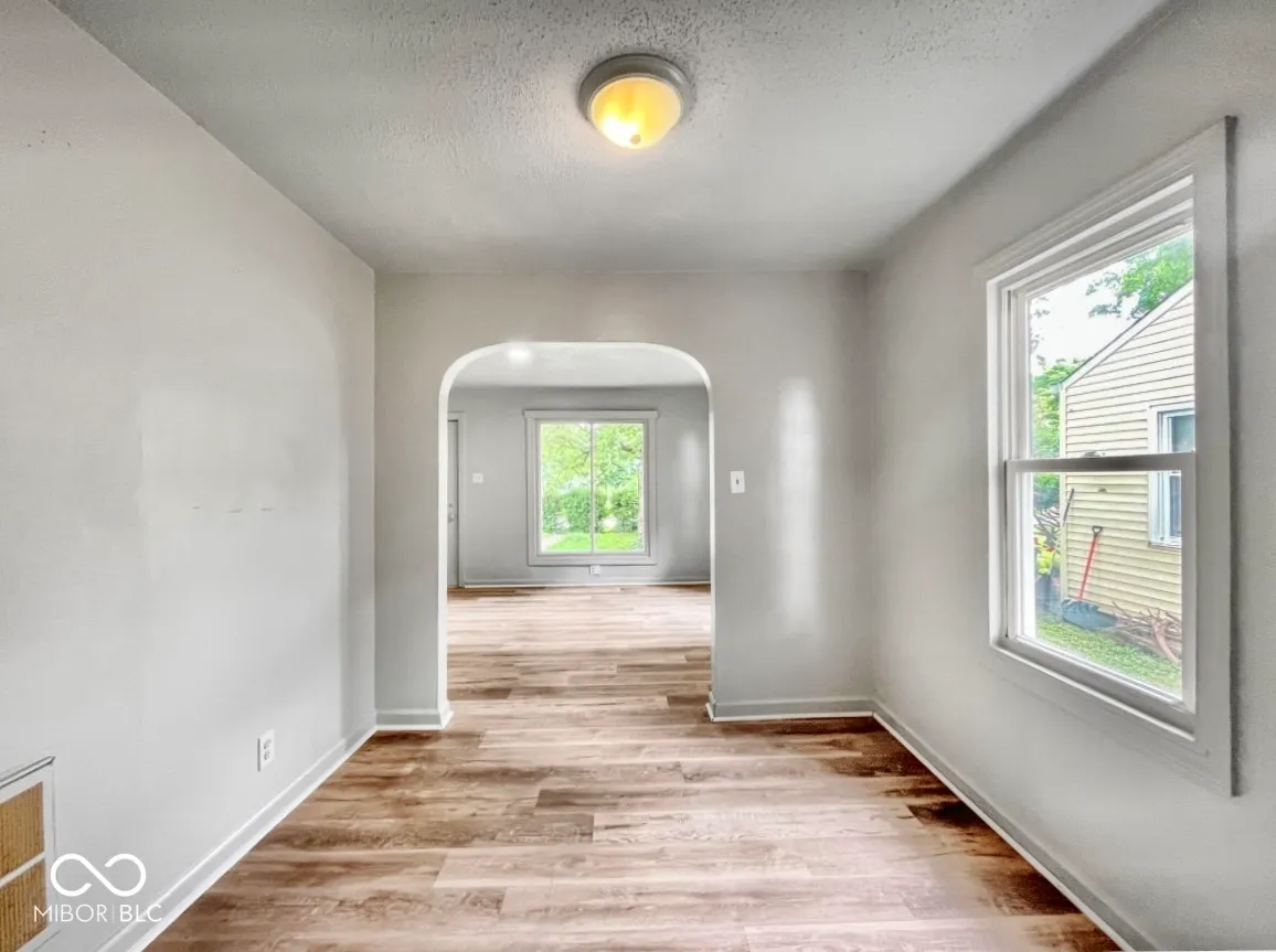 Indianapolis, Indiana 46205, United States, 3 Bedrooms Bedrooms, ,1 BathroomBathrooms,Residential,Active,155799