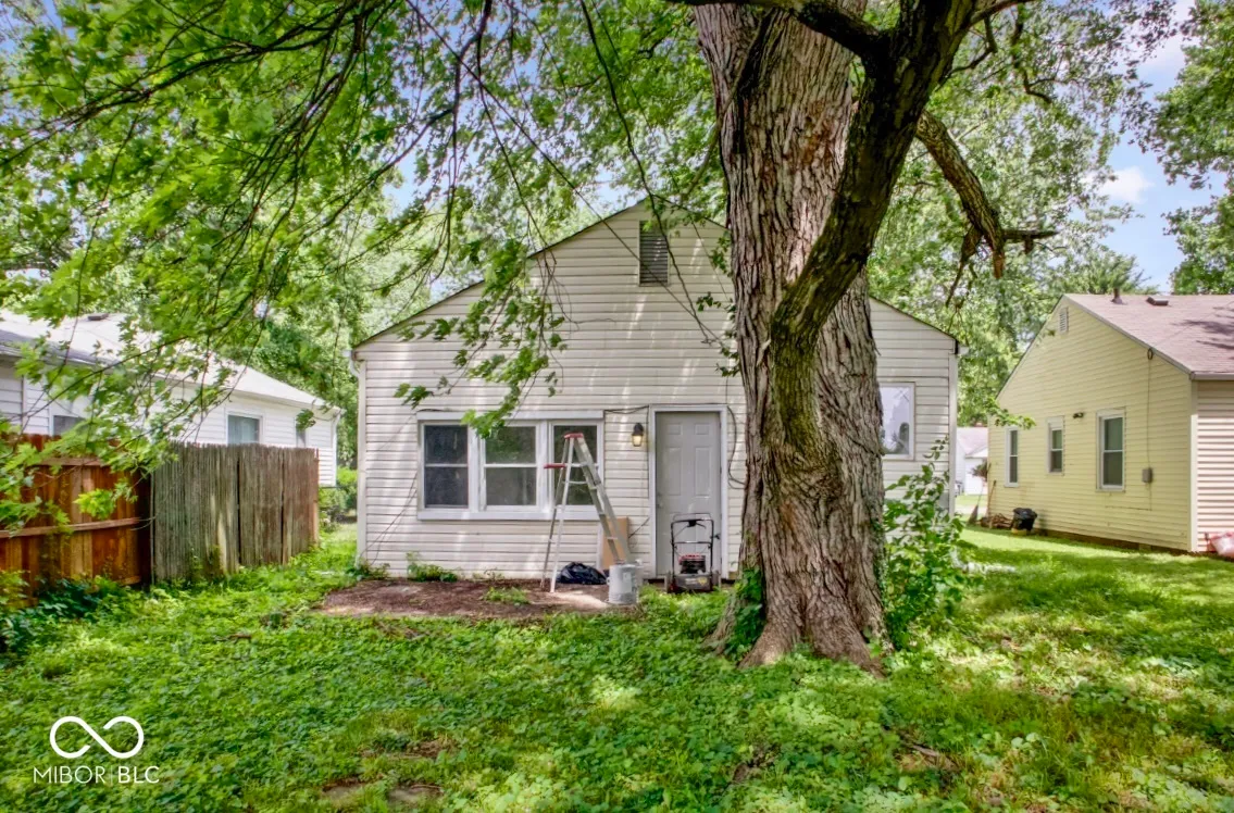 Indianapolis, Indiana 46205, United States, 3 Bedrooms Bedrooms, ,1 BathroomBathrooms,Residential,Active,155799