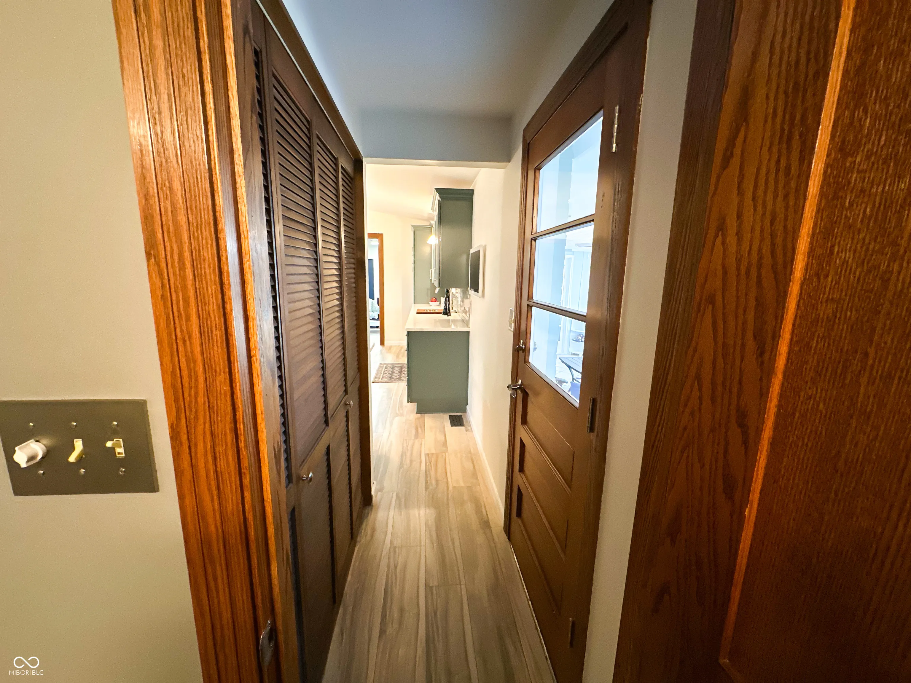 Zionsville, Indiana 46077, United States, 4 Bedrooms Bedrooms, ,2 BathroomsBathrooms,Residential,Active,249329