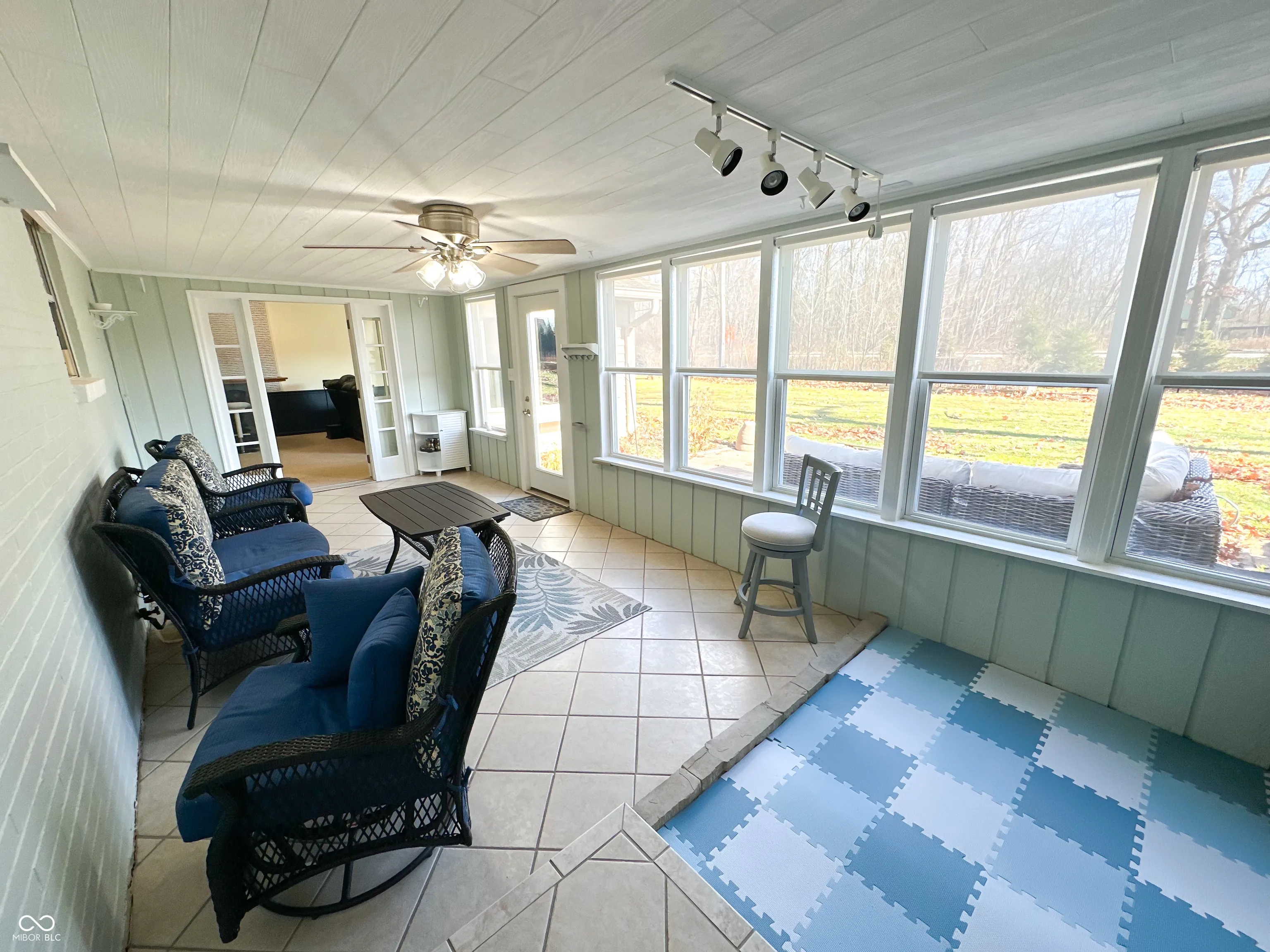 Zionsville, Indiana 46077, United States, 4 Bedrooms Bedrooms, ,2 BathroomsBathrooms,Residential,Active,249329