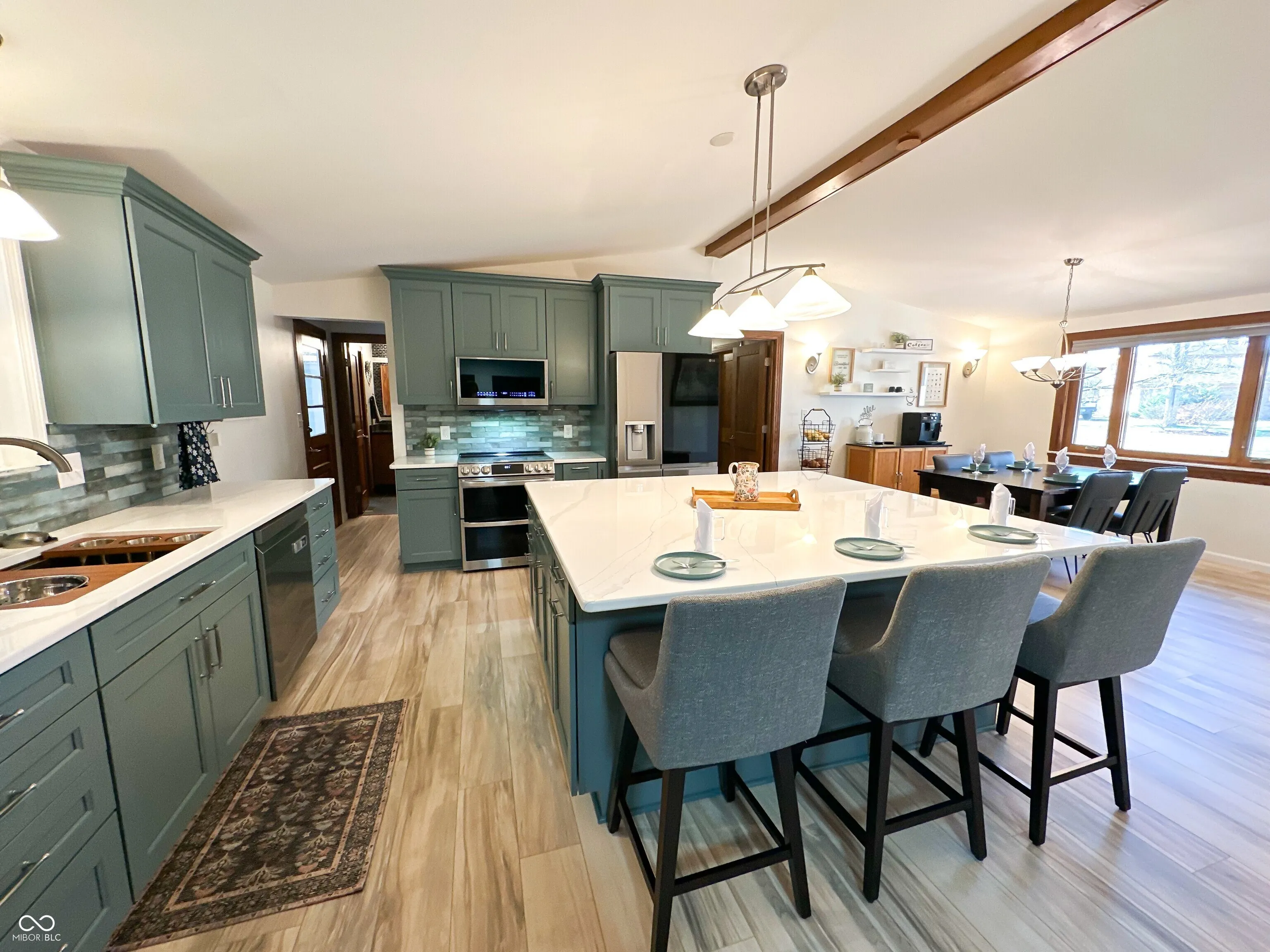 Zionsville, Indiana 46077, United States, 4 Bedrooms Bedrooms, ,2 BathroomsBathrooms,Residential,Active,249329