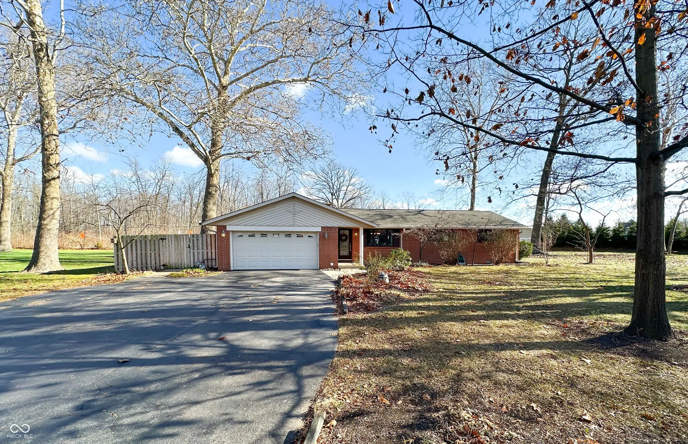 Zionsville, Indiana 46077, United States, 4 Bedrooms Bedrooms, ,2 BathroomsBathrooms,Residential,Active,249329