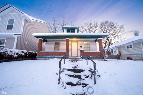 Photo of 55 S Chester Avenue, Indianapolis, IN 46201 (MLS # 22081348)