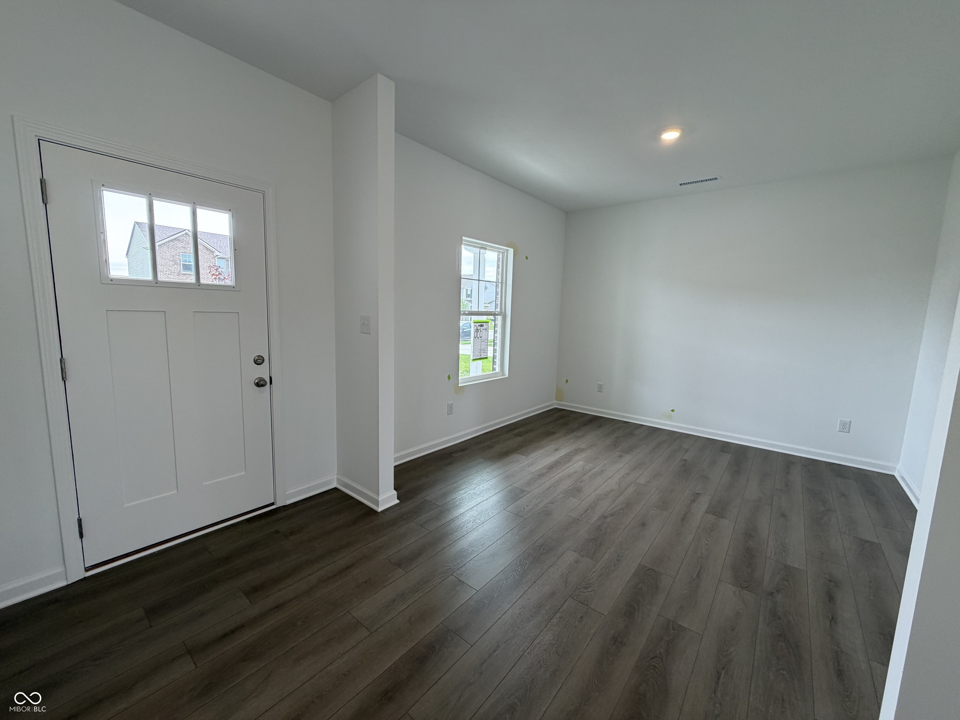 8141 Clary Lane