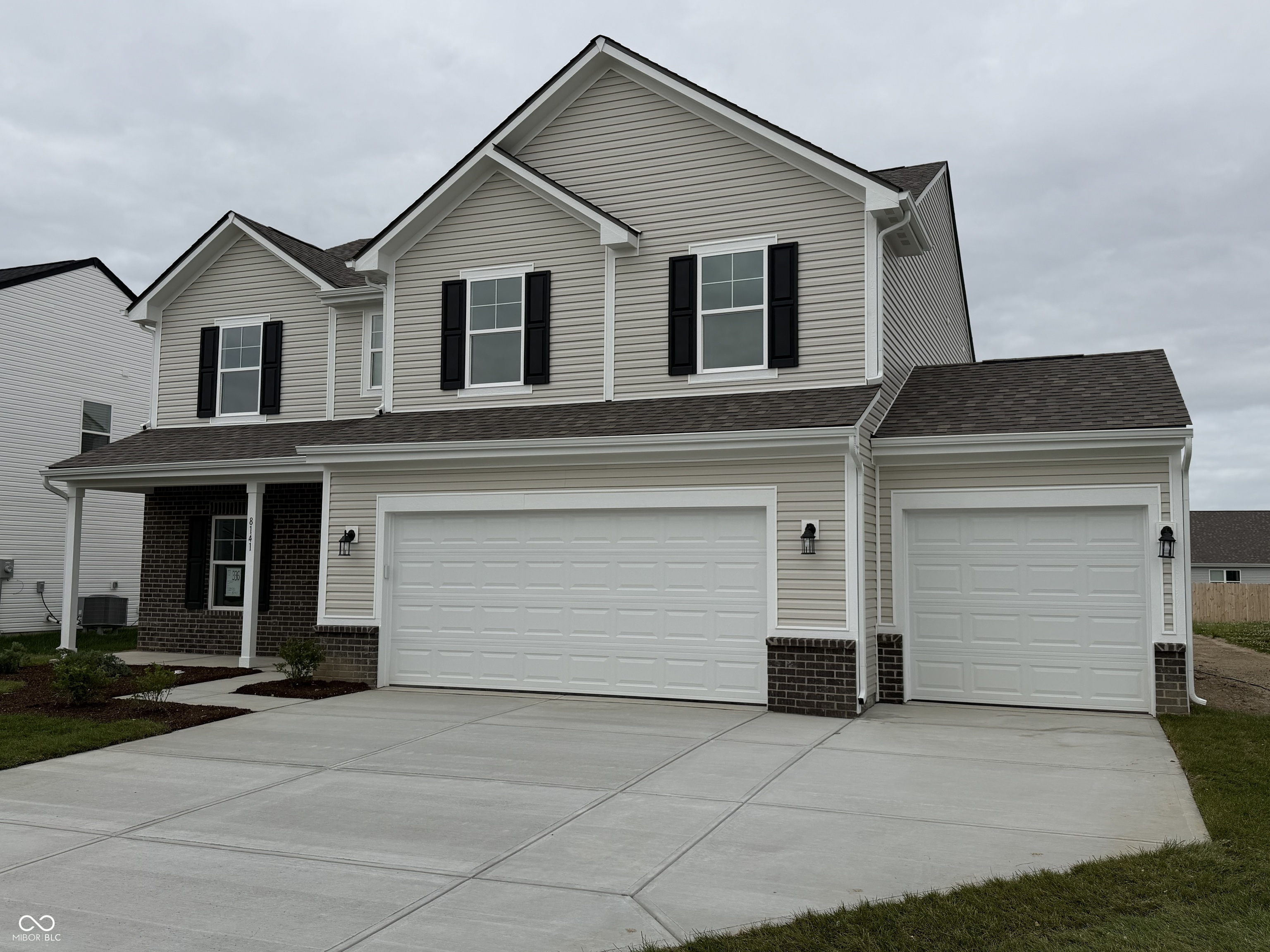 8141 Clary Lane