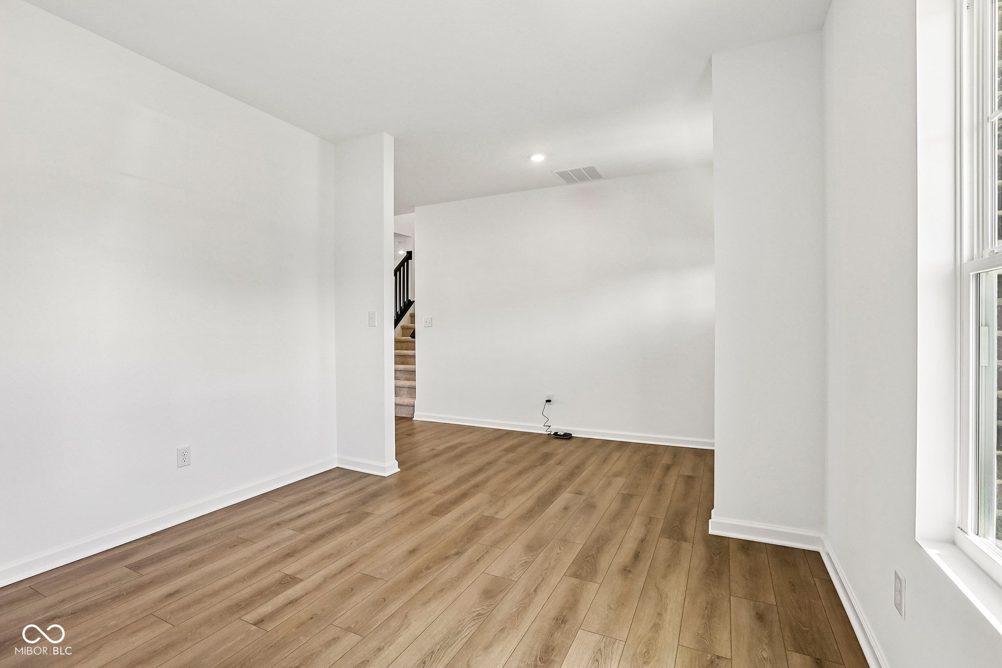 8141 Clary Lane