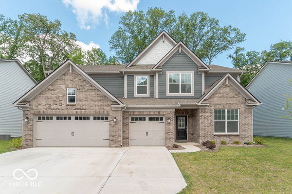 3628 PLANCK CIR, DANVILLE, IN 46122 - Image a2907bef577f8b78c6c642ff53d0dca8/1449481017