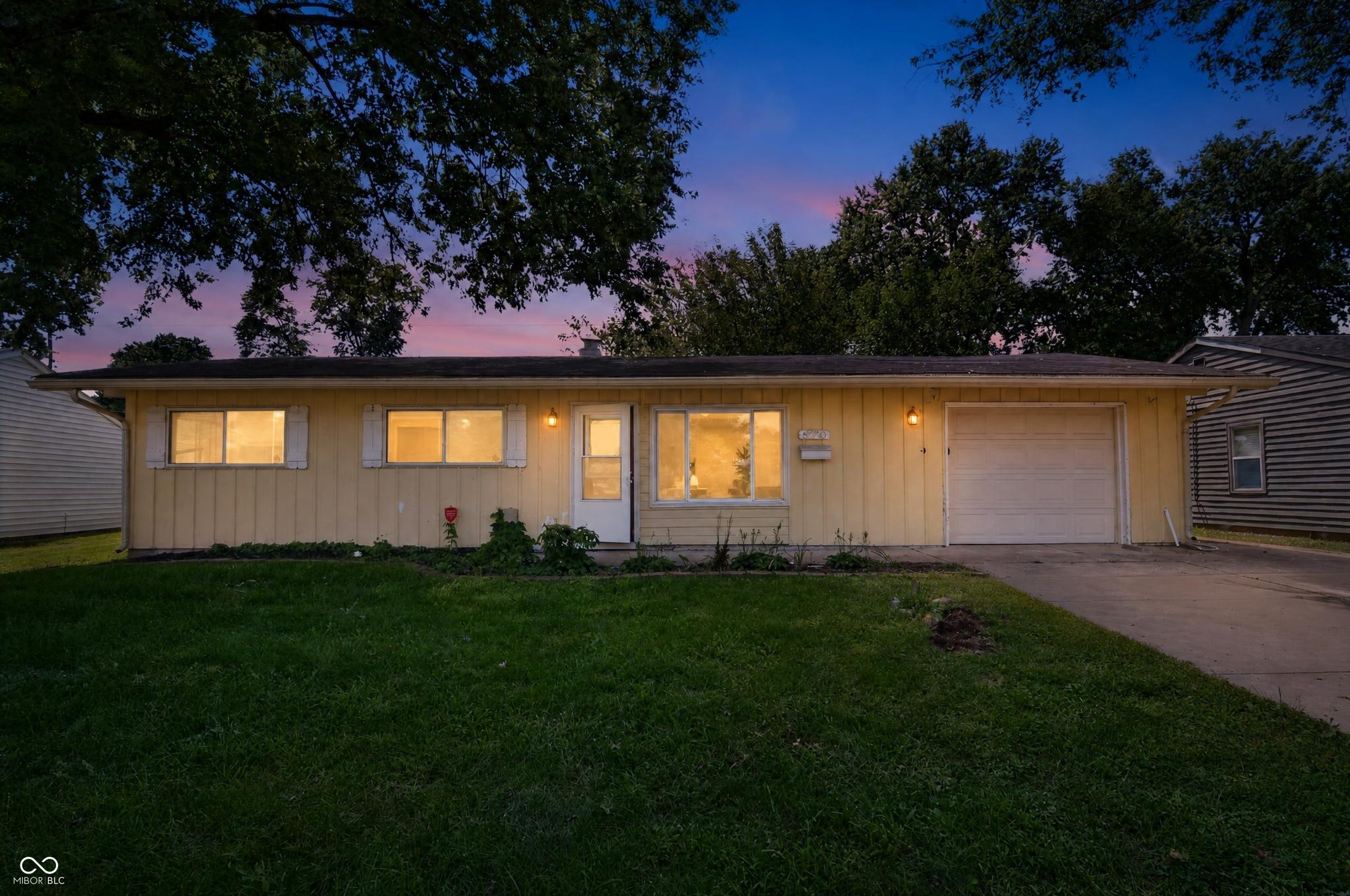970 Hunter Drive