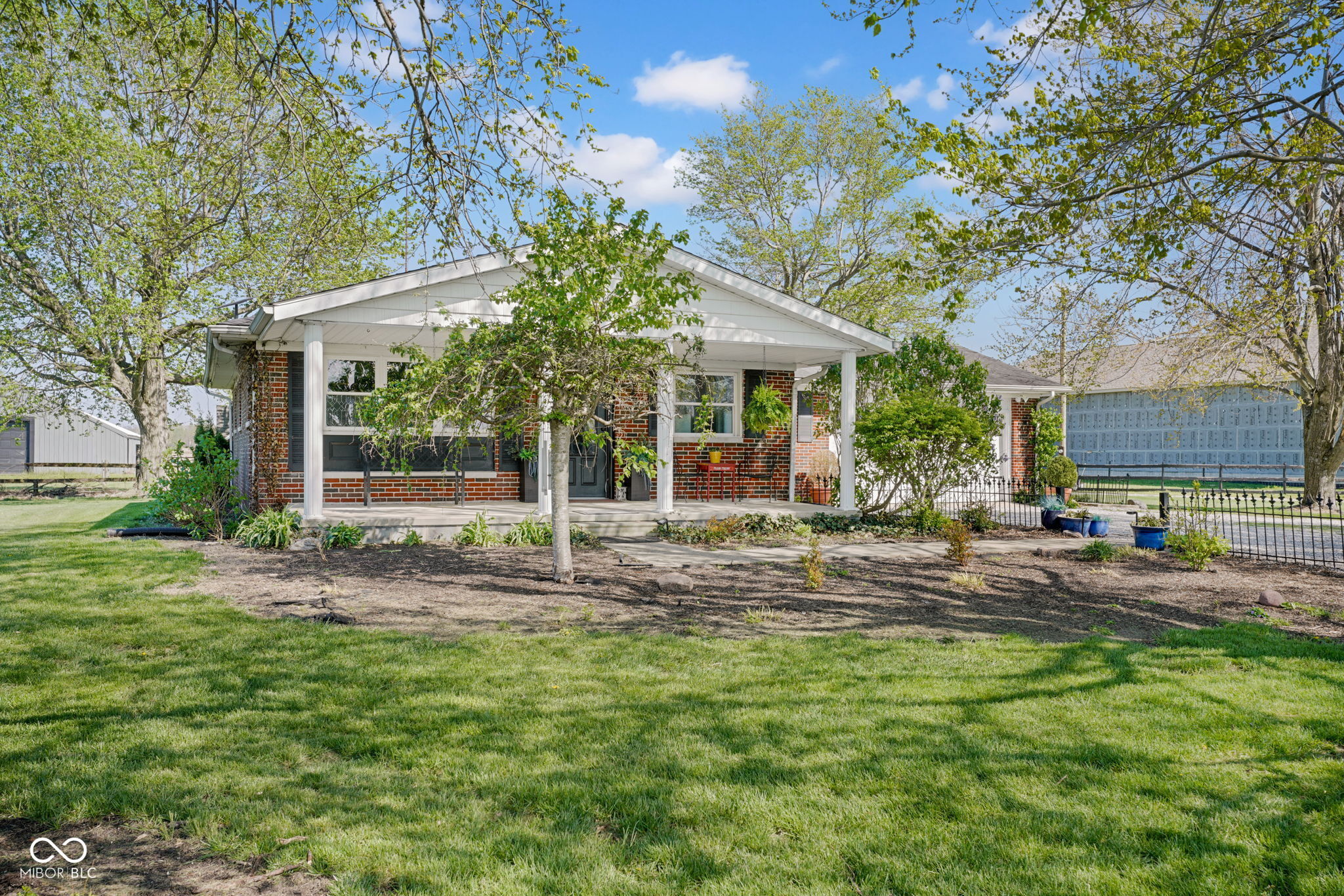 1365 N County Road 700 E