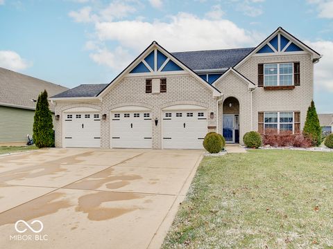Photo of 6911 W Rosewood Drive, McCordsville, IN 46055 (MLS # 22079906)