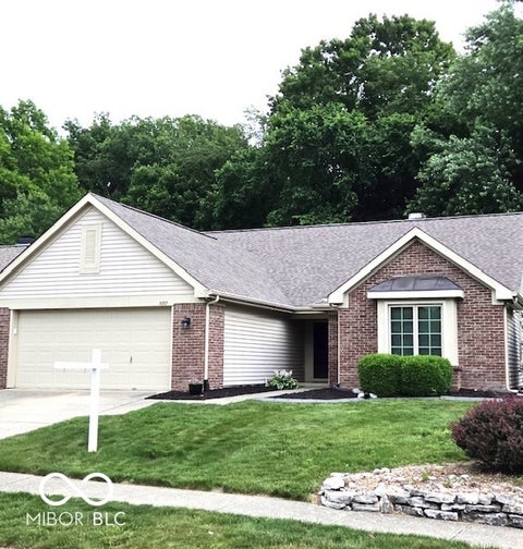 Photo of 11157 Stratford Way, Fishers, IN 46038 (MLS # 22105738)