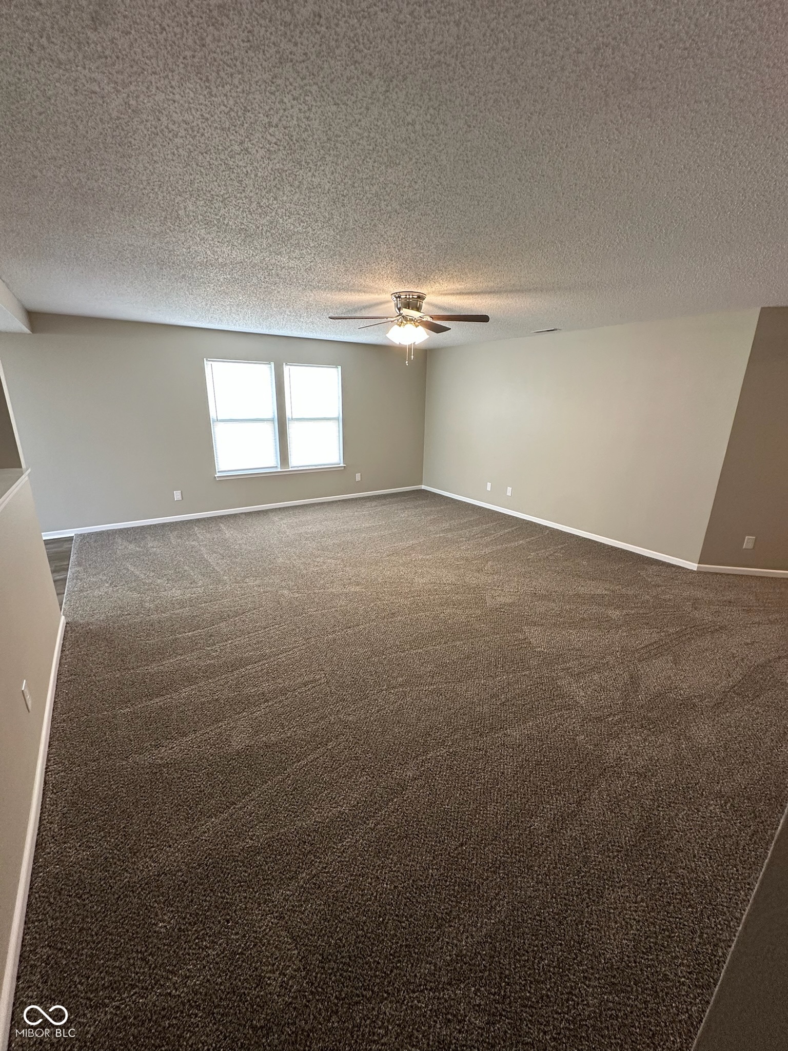 2200 Shadowbrook Drive