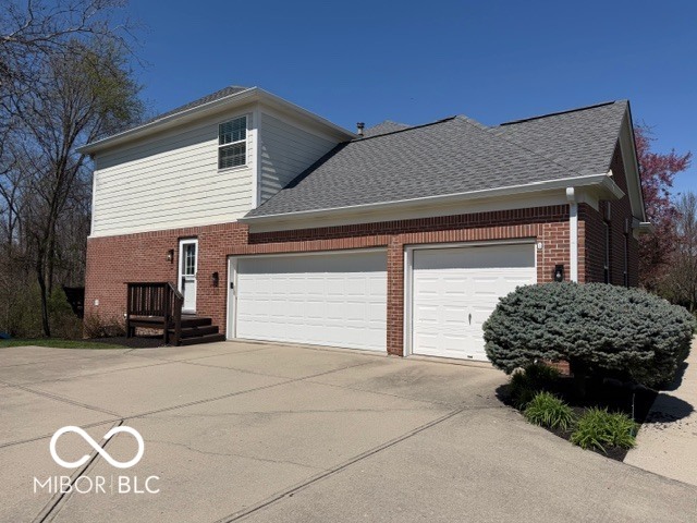 11716 Shadowwood Court