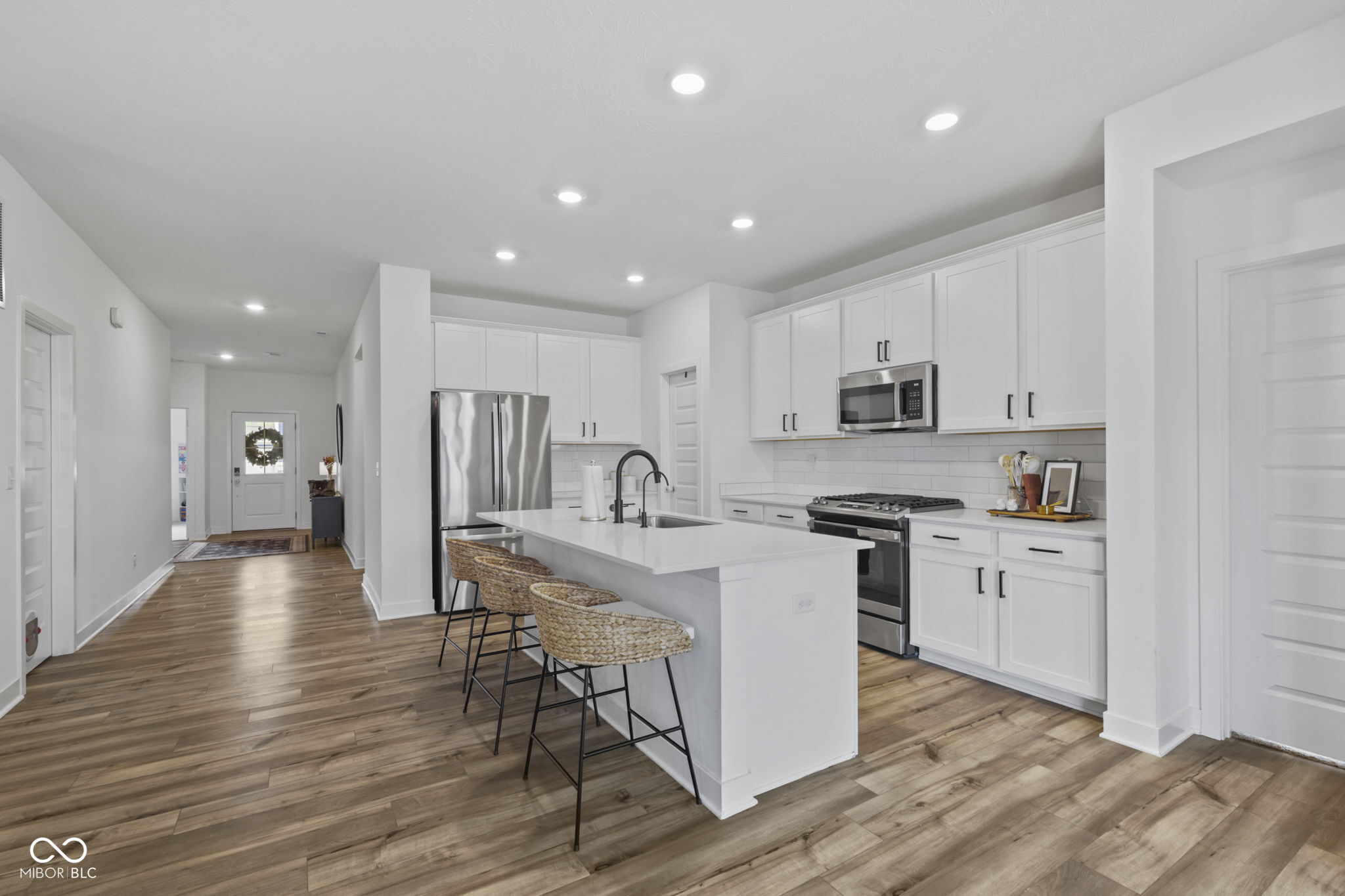 5424 Oak Knoll Drive