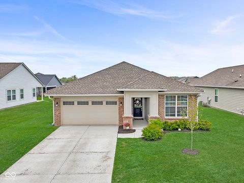 5424 Oak Knoll Drive Whitestown IN 46075