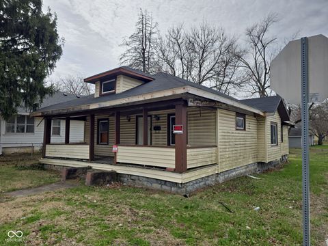 Photo of 1503 Arrow Avenue, Anderson, IN 46016 (MLS # 22093270)
