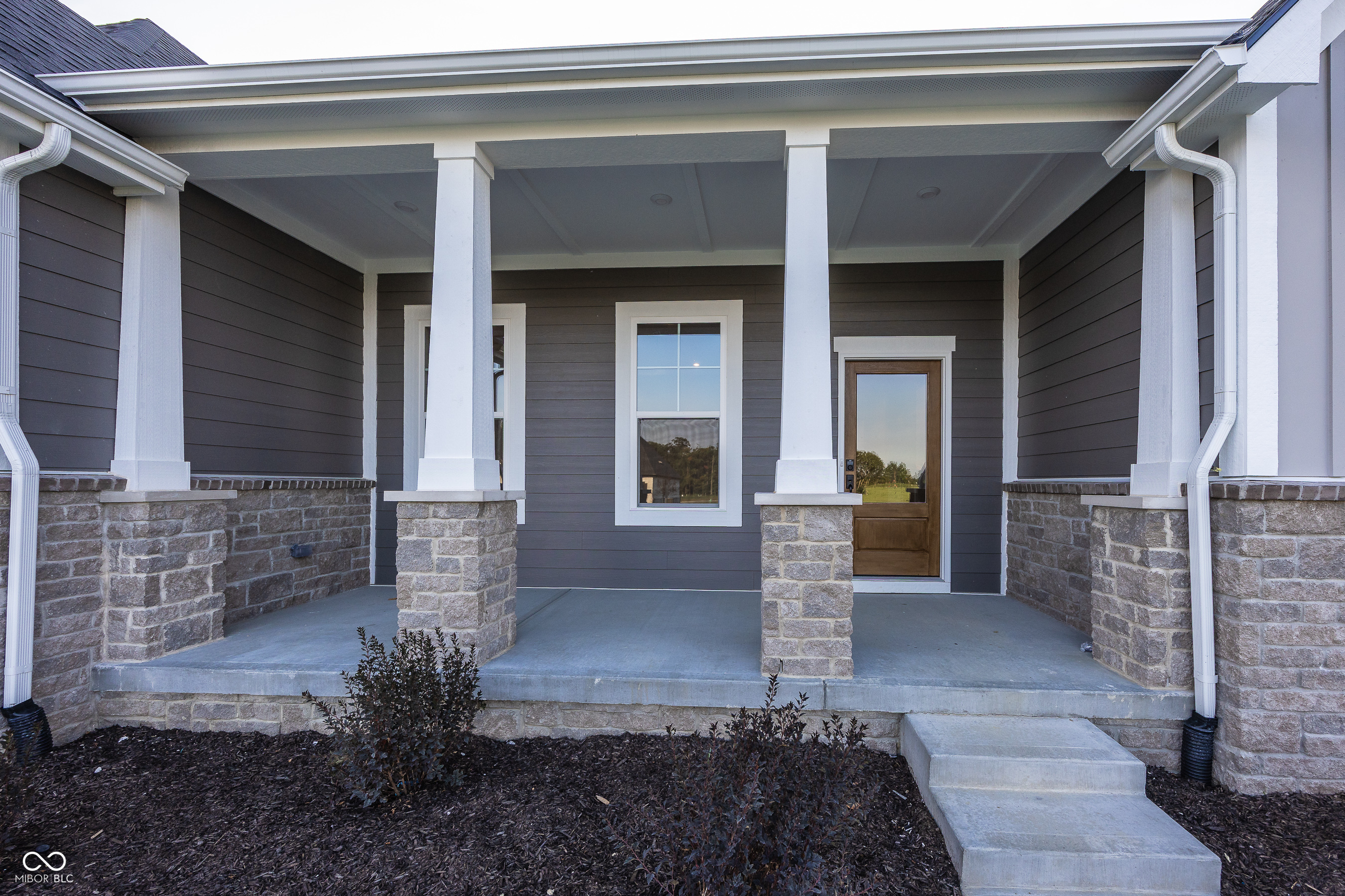 9437 Dogwood Drive