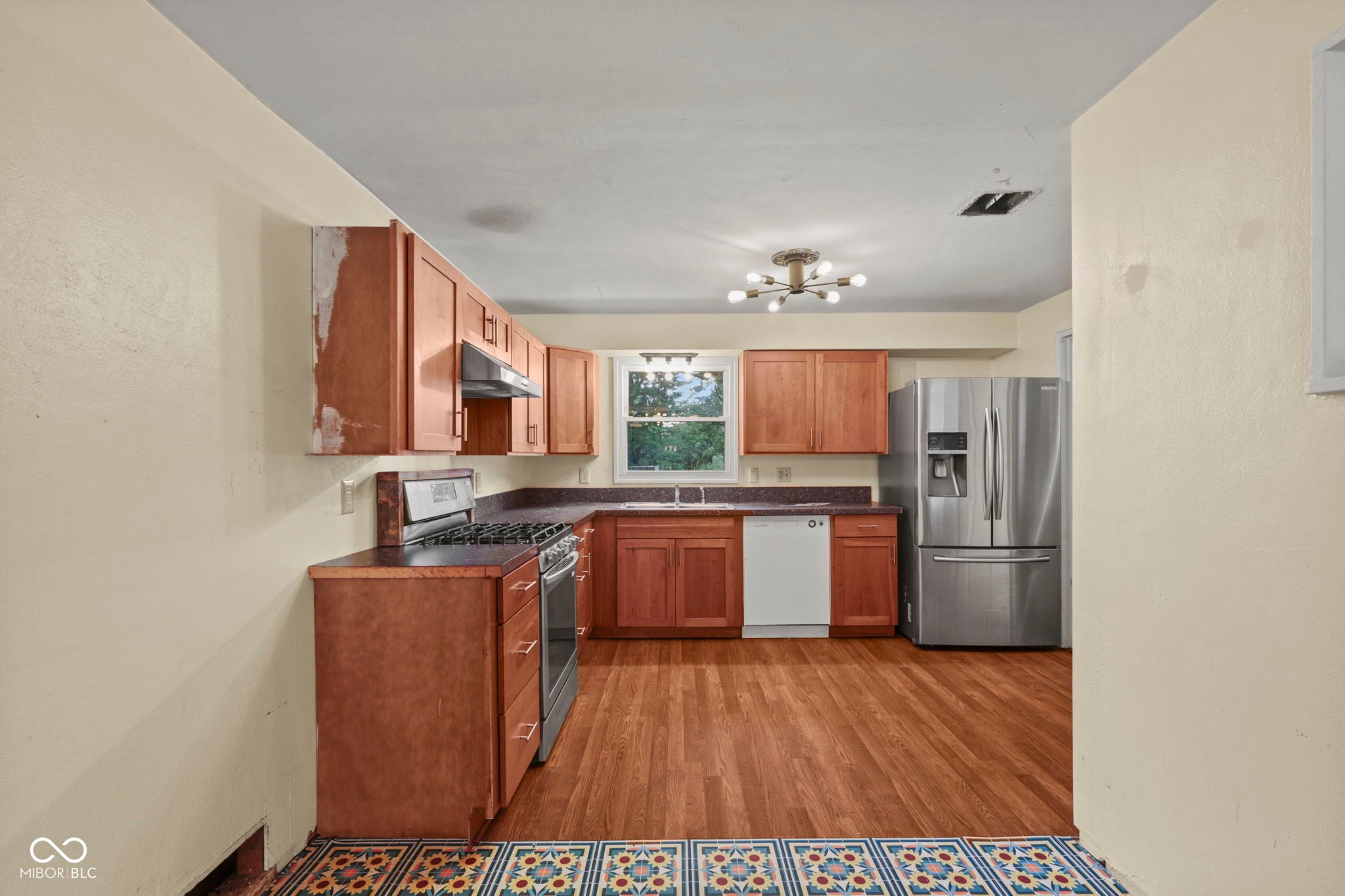4646 Woodland Drive