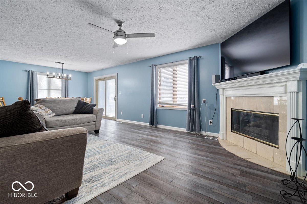 2596 Horizon Boulevard