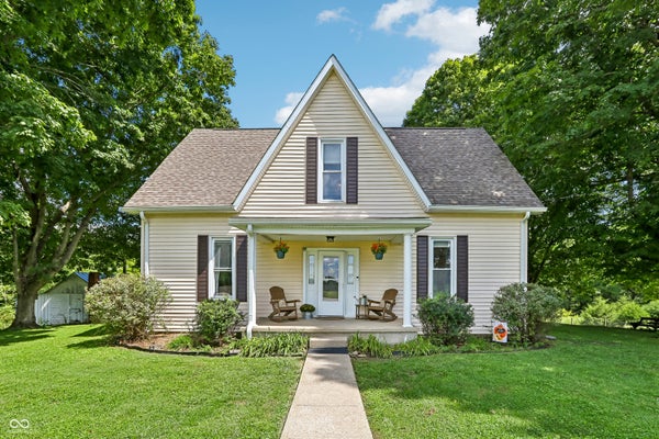 351 S MAIN ST, FILLMORE, IN 46128 - Image a35fa735460e07ea33a7e6ba897fbf1d/554529193