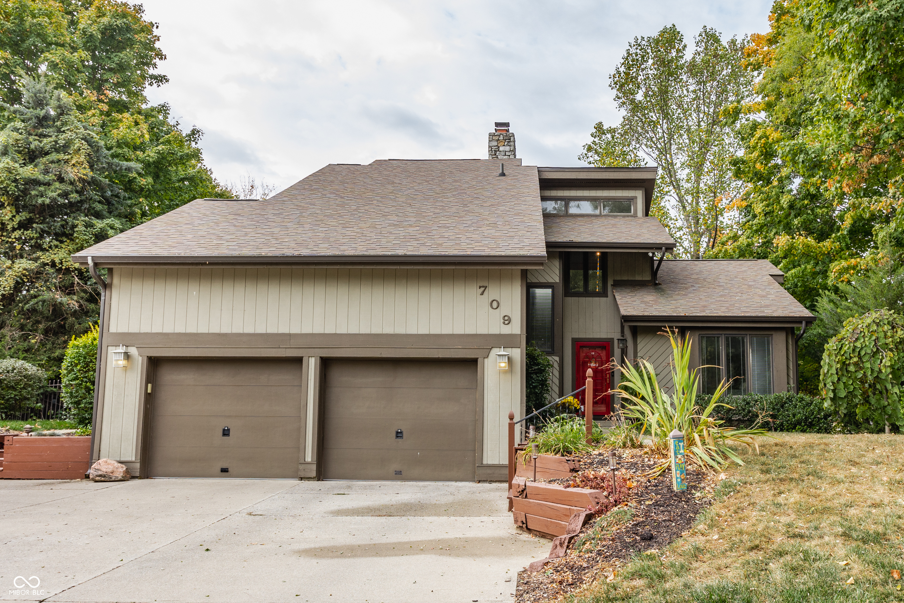 709 Pleasant Point Circle