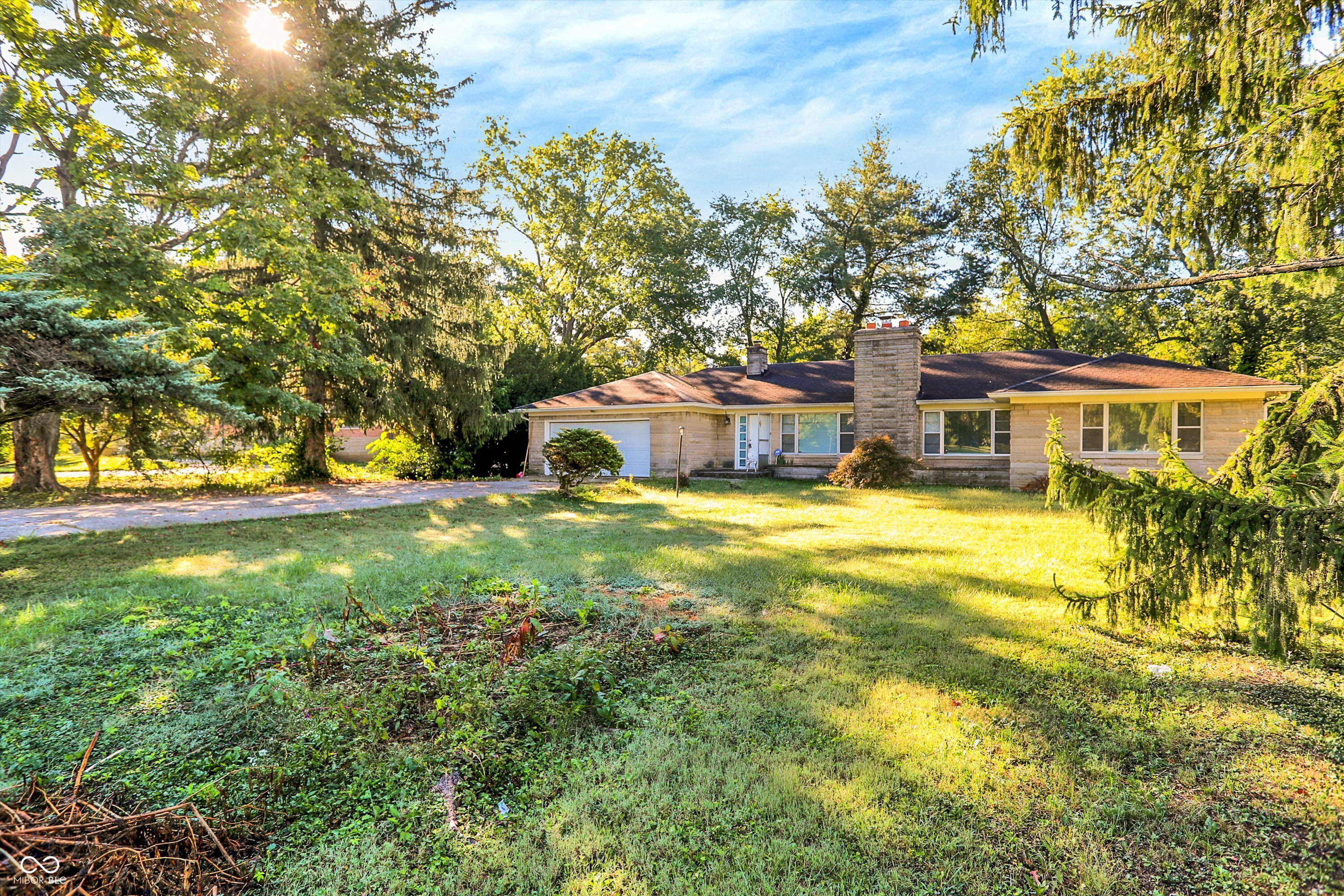 1545 W 64th Street