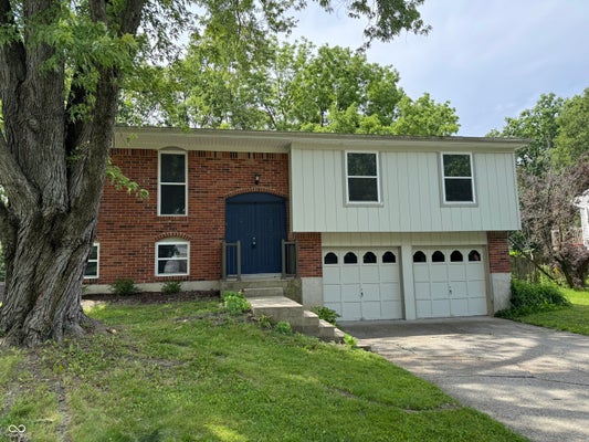 7717 CAMBRIDGE DR, FISHERS, IN 46038 - Image a3b2d1b9a1c7dfacc9b18f2aaab0d615/2639601430