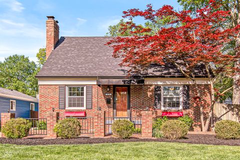 Photo of 5836 N Rural Street, Indianapolis, IN 46220 (MLS # 22094424)