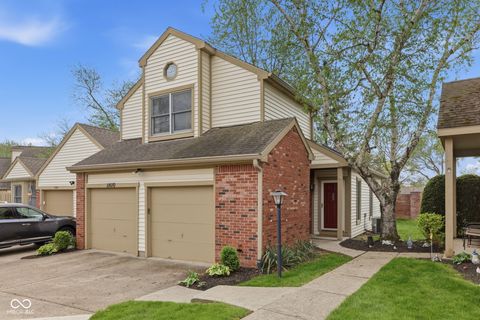 Photo of 11610 Buttonwood Drive, Carmel, IN 46033 (MLS # 22095768)