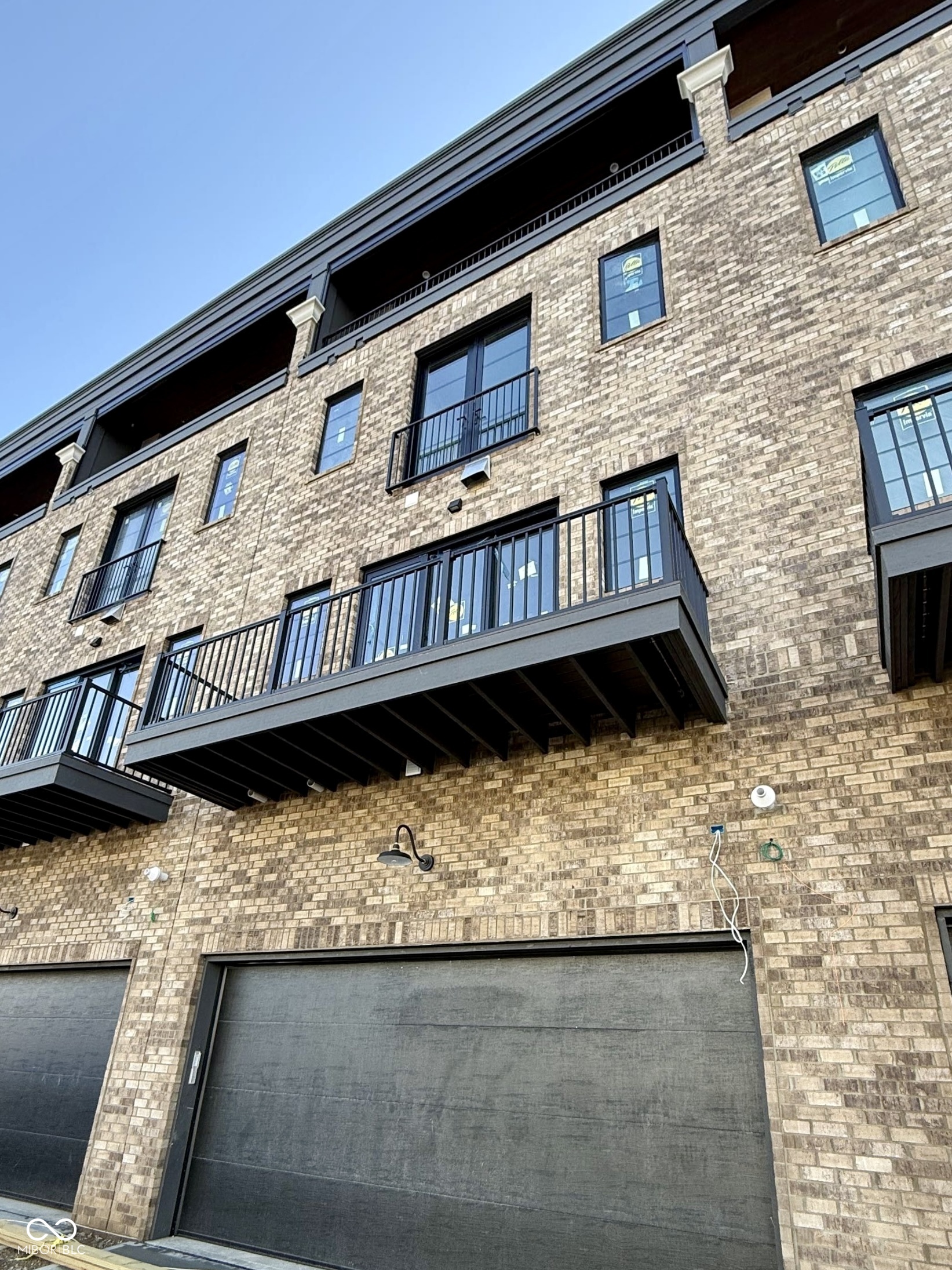120 First Avenue SE