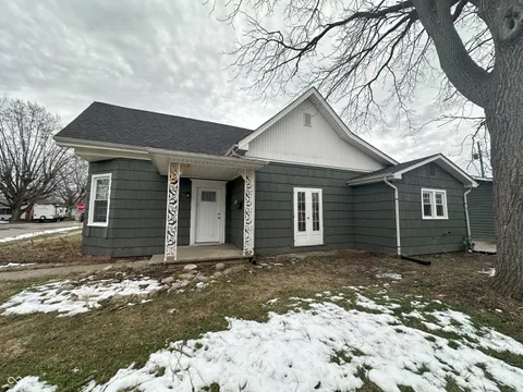 806 S 17th Street, Elwood, IN 46036 - MLS#: 22021331