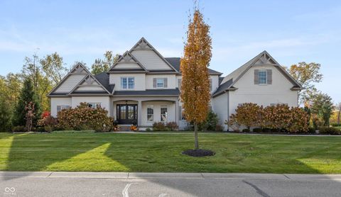 Photo of 6900 Oldfields Lane, Zionsville, IN 46077 (MLS # 22077836)