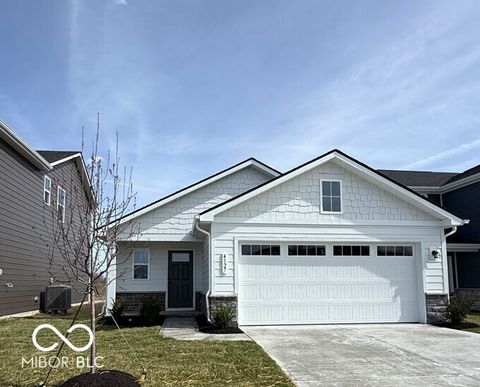 Photo of 4127 Palermo Drive, Indianapolis, IN 46239 (MLS # 22089191)