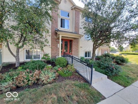 Photo of 12515 Timber Creek Drive #9, Carmel, IN 46032 (MLS # 22062368)