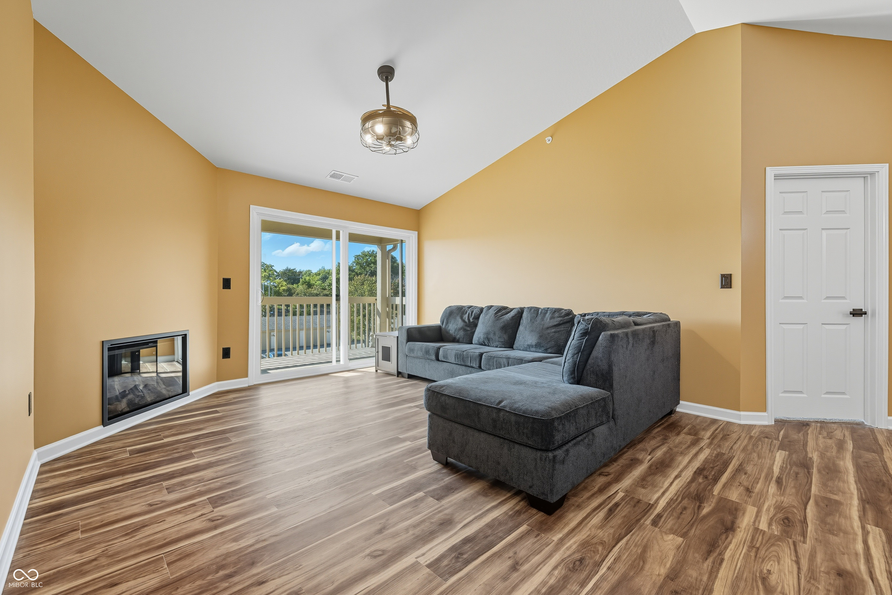 12515 Timber Creek Drive 9
