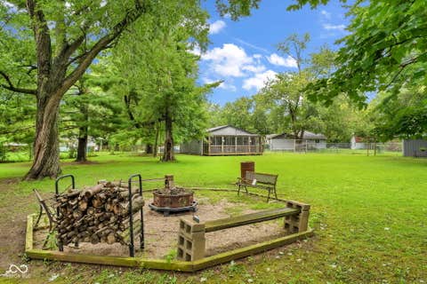 Photo of 4156 Tincher Road, Indianapolis, IN 46221 (MLS # 22120533)