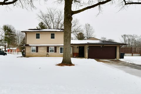 17 Roselawn Avenue Brownsburg IN 46112